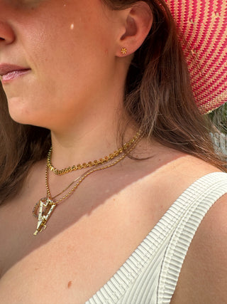 What is Estate v. Vintage jewelry?