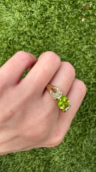 Vintage 14k Gold Peridot & Blue Diamond Ring